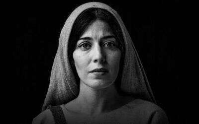 9 Fatos Sobre Elizabeth Tabish, Atriz de The Chosen
